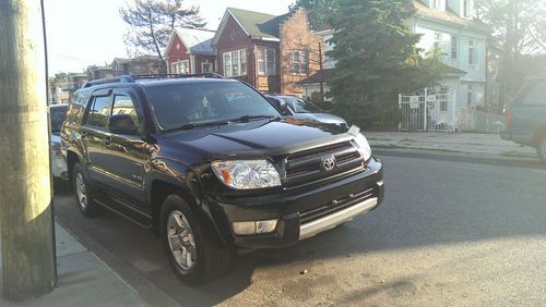 2004 toyota 4runner sr5 87,000 miles clean carfax 7 pas v6