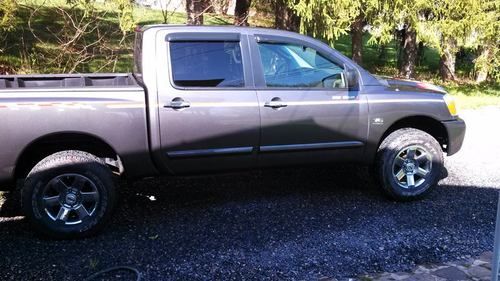 2004 nissan titan crew cab 4x4