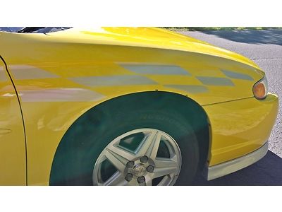 (((2002 Chevy Monte Carlo SS pace car 2dr sporty COLD A/C CLEAN FLORIDA CAR ))), image 35