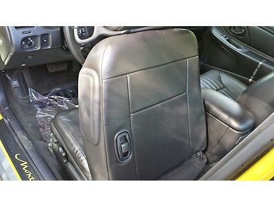 (((2002 Chevy Monte Carlo SS pace car 2dr sporty COLD A/C CLEAN FLORIDA CAR ))), image 47