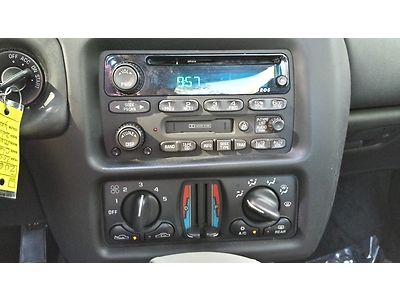 (((2002 Chevy Monte Carlo SS pace car 2dr sporty COLD A/C CLEAN FLORIDA CAR ))), image 60