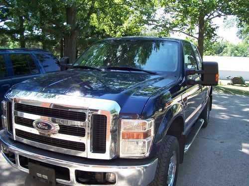 Ford f250 super duty powerstroke diesel 4x4, 58500 original miles