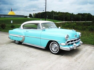 1954 seafoam green chevy bel air