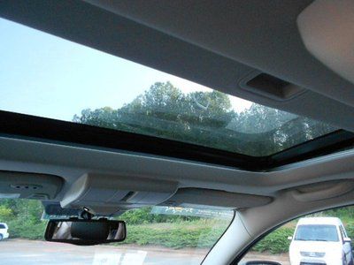 R/T Ethanol - FFV 3.6L CD Front Wheel Drive Power Steering ABS Aluminum Wheels, image 14