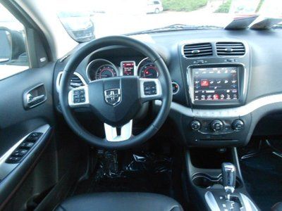 R/T Ethanol - FFV 3.6L CD Front Wheel Drive Power Steering ABS Aluminum Wheels, image 15