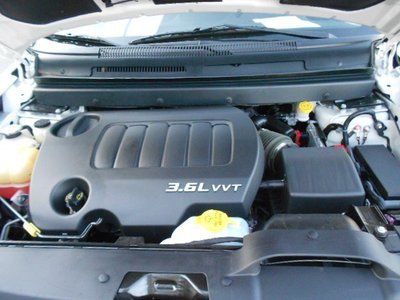 R/T Ethanol - FFV 3.6L CD Front Wheel Drive Power Steering ABS Aluminum Wheels, image 21