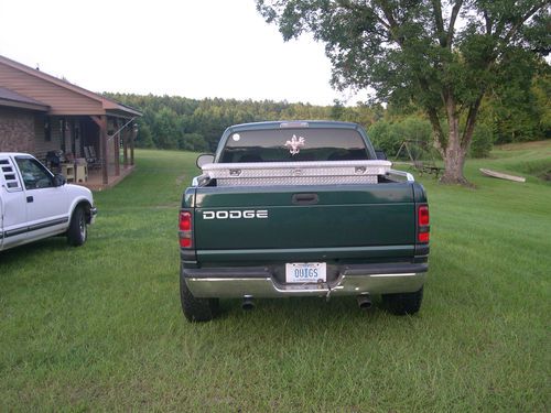 2001 dodge ram 1500 st standard cab pickup 2-door 3.9l