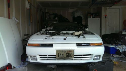 Super low miles!!! 1990 toyota supra turbo targa white edition rolling shell