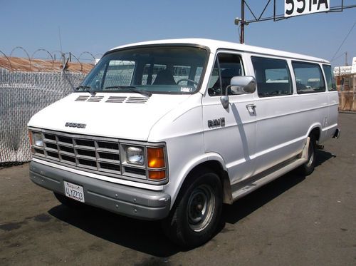 1988 dodge ram van, no reserve