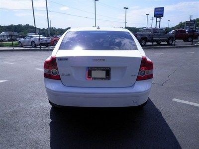 2.4i 2.4L Signal mirrors - Turn signal in mirrors Rear defogger Clock - In-dash, image 6