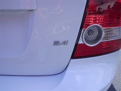 2.4i 2.4L Signal mirrors - Turn signal in mirrors Rear defogger Clock - In-dash, image 10