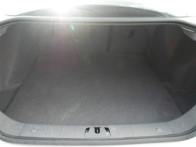 2.4i 2.4L Signal mirrors - Turn signal in mirrors Rear defogger Clock - In-dash, image 21