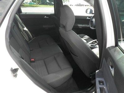 2.4i 2.4L Signal mirrors - Turn signal in mirrors Rear defogger Clock - In-dash, image 22