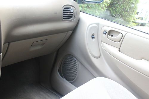 2003 Dodge Grand Caravan Sport Mini Passenger Van 4-Door 3.8L, image 6
