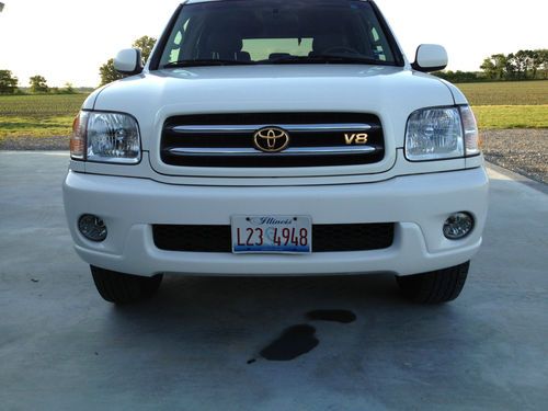 2002 Toyota Sequoia Limited 4x4, image 5