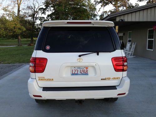 2002 Toyota Sequoia Limited 4x4, image 6