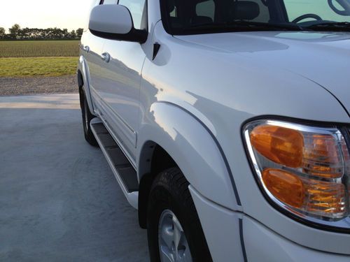 2002 Toyota Sequoia Limited 4x4, image 8