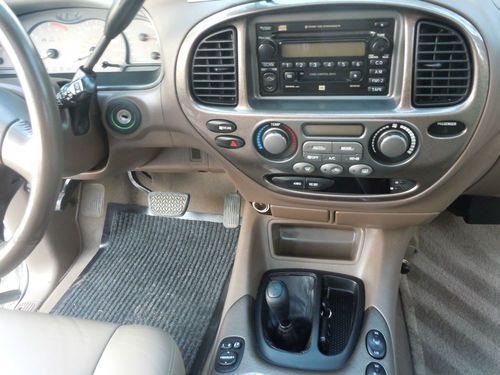 2002 Toyota Sequoia Limited 4x4, image 18