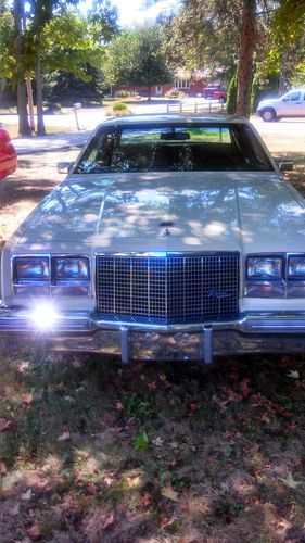 1981 buick riviera base coupe 2-door 5.0l