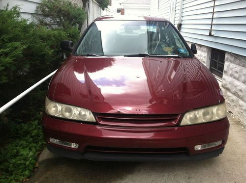 1994 honda accord lx sedan 4-door 2.2l - fix me!!! pick up only!!!