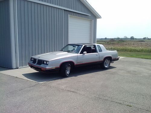 1984 hurst olds 84 cutlass calais clean! t-tops 442 66,000 miles 1 of 3,500 ! 83