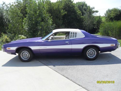 1974 dodge charger se 400 magnum plum crazy