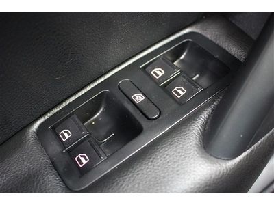 S 2.5L CD Front Wheel Drive Power Steering 4-Wheel Disc Brakes Steel Wheels ABS, image 21