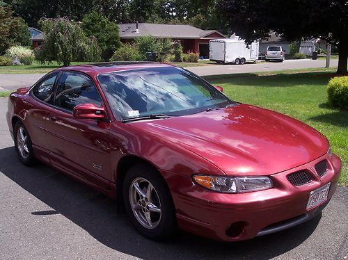 2002 pontic gtp /2 dr /v/6 / super charged / bose stereo /sun roof / excellent