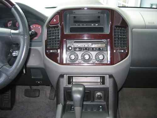 2001 MITSUBISHI MONTERO LIMITED SUV, image 16