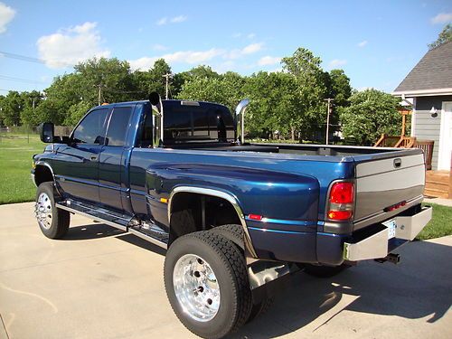 Dodge; Ram 3500 4X4 Diesel One Owner, 5.9 HO Cummins 6 Speed, 62K!, image 9