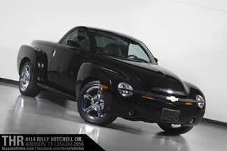 2006 chevrolet ssr rare double black 6-speed ls2 all option! must see! flawless