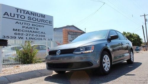 2013 volkswagen jetta 2.0l sedan