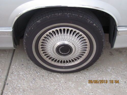 1993 Cadillac DeVille Base Sedan 4-Door 4.9L, US $1,600.00, image 3