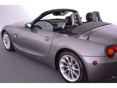 Grey metallic Manual Convertible CD AC Alloy AM/FM Radio 1 one Owner  WE FINANCE, US $13,986.00, image 6