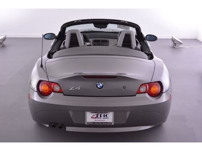 Grey metallic Manual Convertible CD AC Alloy AM/FM Radio 1 one Owner  WE FINANCE, US $13,986.00, image 10