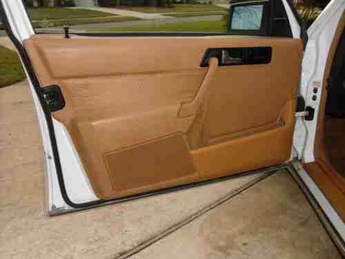 1992 Mercedes-Benz 190E 2.6 Sedan 4-Door 2.6L PRIVATE OWNER - NO RESERVE, image 15