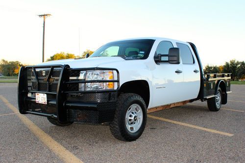 2012 chevy 2500 hd (rwd) custom cm flat bed,