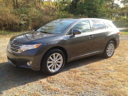 No reserve! grey 2011 toyota venza awd wagon ~ one owner ~ new tires ~ 67k miles