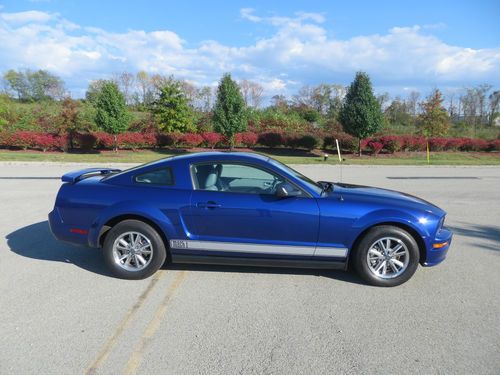 Sonic blue v6 auto retired show car national show winner near perfect condition