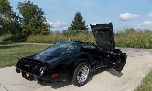 1979 Corvette L82 M21 4Speed FE7 Gymkana D80 Spoilers 3.70 Posi Watch Video, image 3