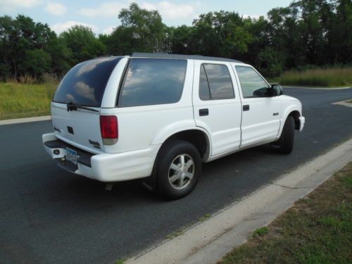 2001 olds bravada, good shape, runs great