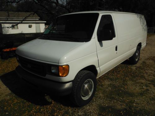 2006 ford e-250 base extended cargo van 3-door 5.4l