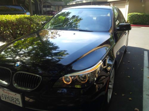 Bmw 528i black/black 2009 w/ $$$ options &amp; packages