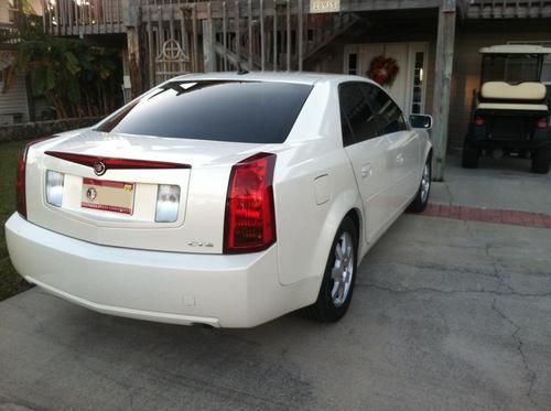 2005 cadillac cts 3.6l pearl white