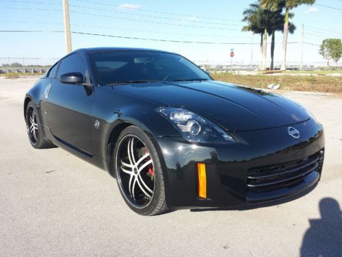 2006 nissan 350z beautiful black on black