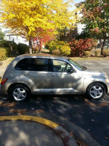 2002 chrysler pt cruiser touring wagon 4-door 2.4l