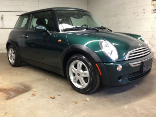 2006 mini cooper base hatchback 2-door 1.6l