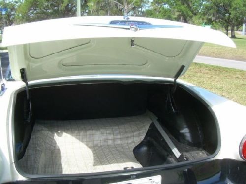 56 FORD VICTORIA, TWO TONE PAINT, EXCELLENT CONDITION, WONT FIND A NICER CAR !!!, US $29,900.00, image 20