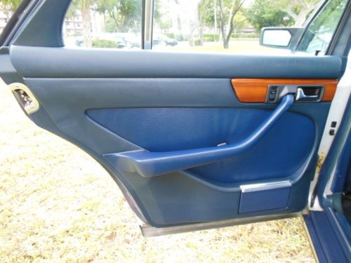Only One Florida Owner, Turbo Diesel, Very Rare!!!NO RESERVE AUCTION!!!!!!!!!, image 24