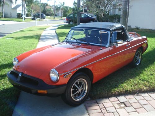 1980 mgb convertible